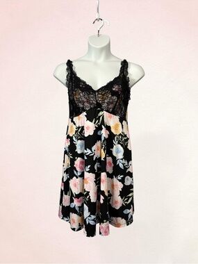 Flora Nikrooz, Floral Lace Chemise Nightgown, XL, Black, Pink, Blue